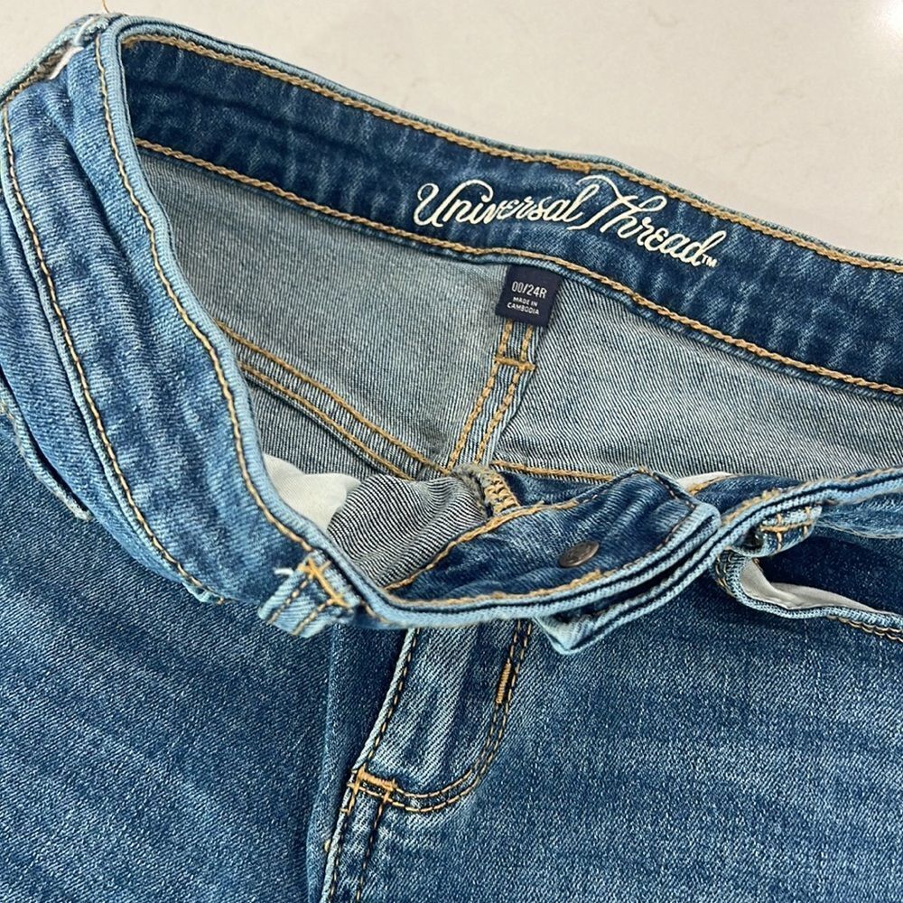 Universal Thread High Rise Kick Boot Crop Jeans Colorblock Patchwork Size 00 24R - Picture 4 of 6